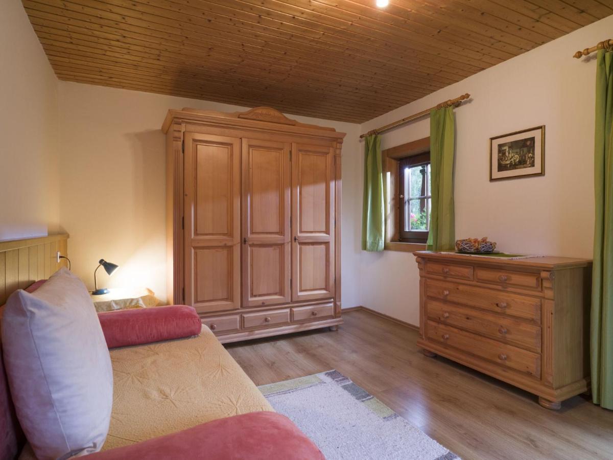 Apartment In Top Location In Fuegen With Balcony Екстериор снимка